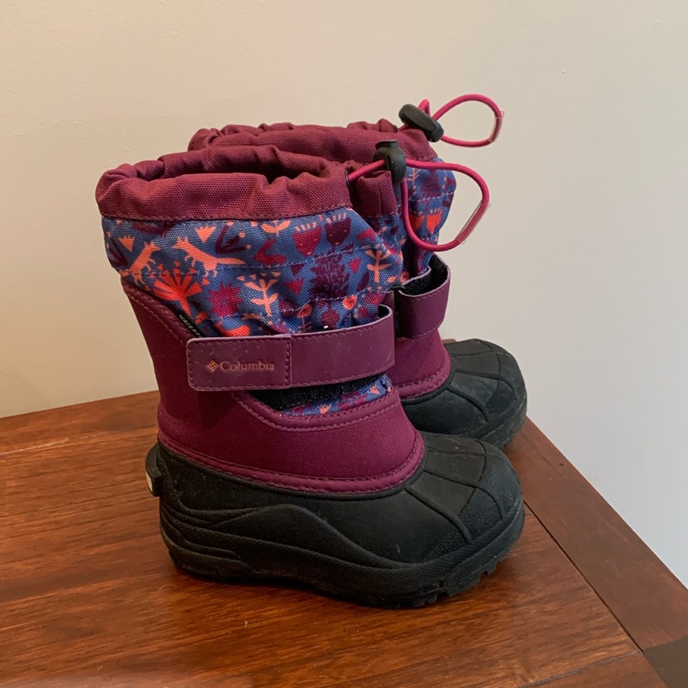 Columbia Toddler Size 9 Snow Boots